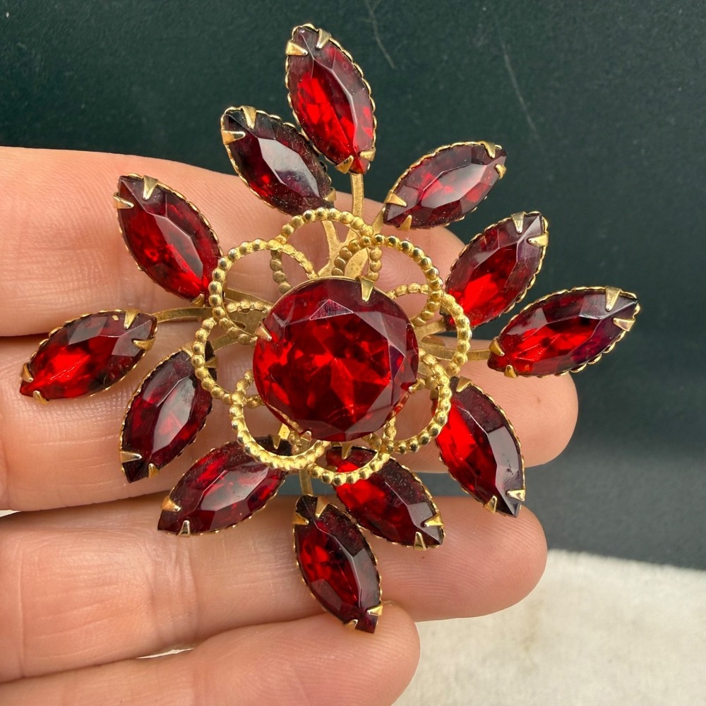 Vintage Rhinestone Brooch Gold Tone Red Sparkle